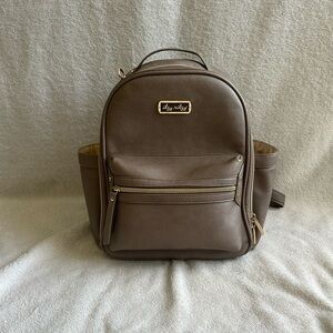 Itzy Ritzy Brown Baby Bag with Structured Design